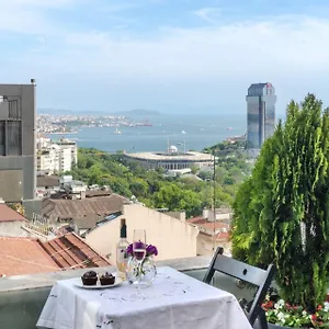 Cheya Deluxe Nisantasi Center 4*, Istanbul Türkei