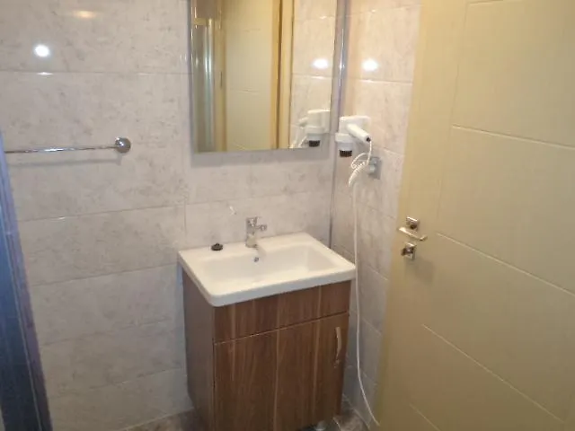Merkez Otel Izmir 0*,  Tyrkiet